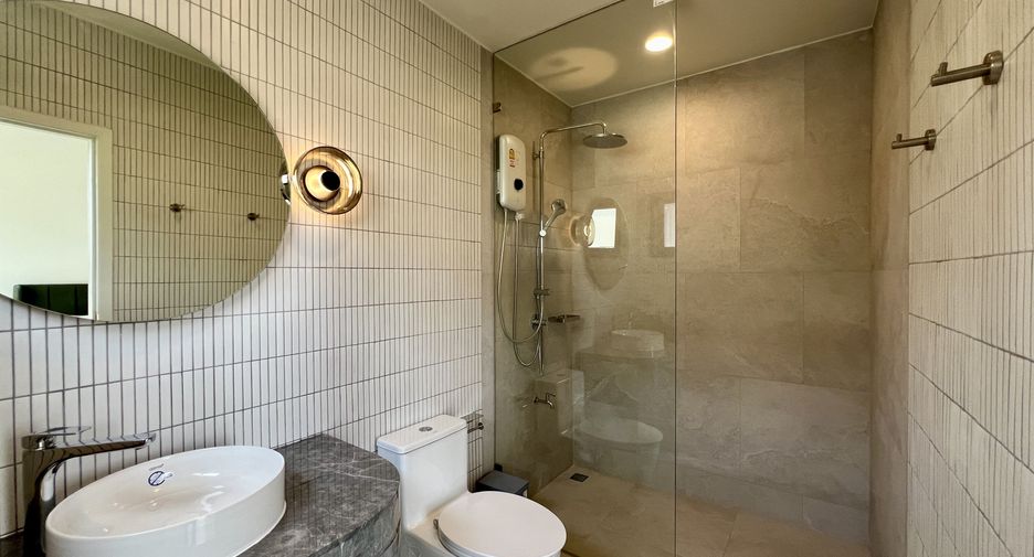 Casa adosada en venta de 3 habitaciones en Yan Nawa, Bangkok