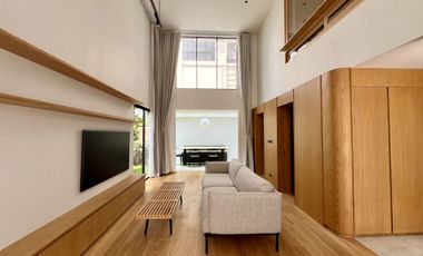 For sale 3 bedrooms townhouse in Yan Nawa, Bangkok