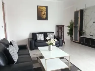Villa zum Kauf mit 3 Zimmer in Hua Hin, Prachuap Khiri Khan