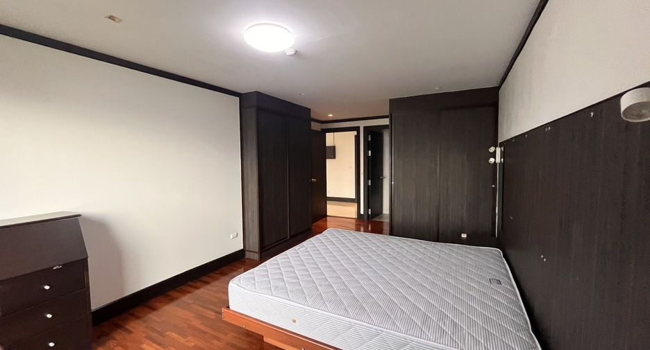 For rent 1 bed apartment in Watthana, Bangkok