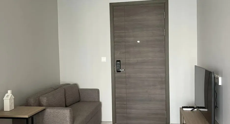 For rent studio condo in Phra Khanong, Bangkok