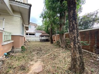 For sale 3 bedrooms house in Saphan Sung, Bangkok