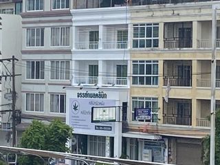 出售 7 卧室 商业空间 在 Bang Lamung, Chon Buri
