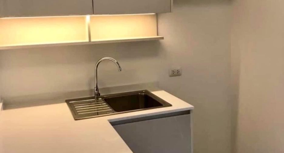 Wohnung zum Kauf mit 1 Zimmer in Huai Khwang, Bangkok