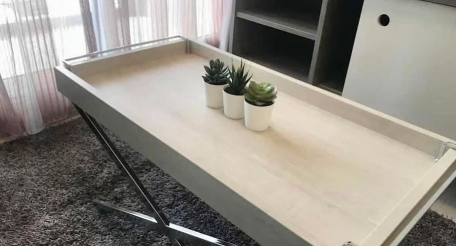Wohnung zum Kauf mit 1 Zimmer in Huai Khwang, Bangkok