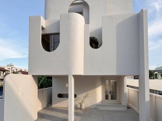 Casa en venta y en alquiler de 4 habitaciones en Bang Khen, Bangkok