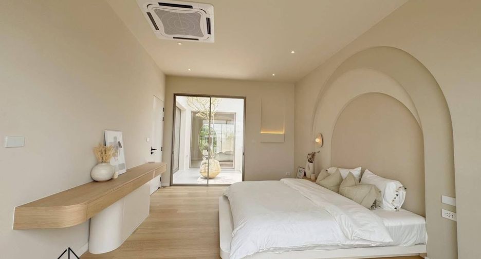 For sale and for rent 4 bedrooms house in Bang Khen, Bangkok