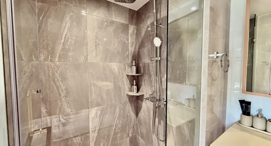 For sale 2 bedrooms condo in Thalang, Phuket