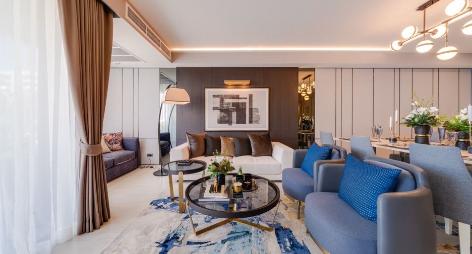 Condo en alquiler de 3 habitaciones en Watthana, Bangkok
