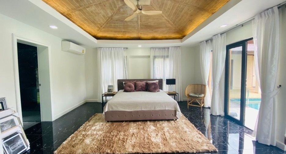 For sale and for rent 5 bedrooms villa in Bang Lamung, Chonburi