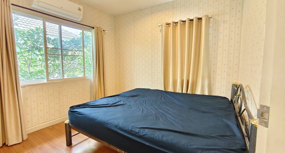 For rent 3 bedrooms house in Lat Krabang, Bangkok