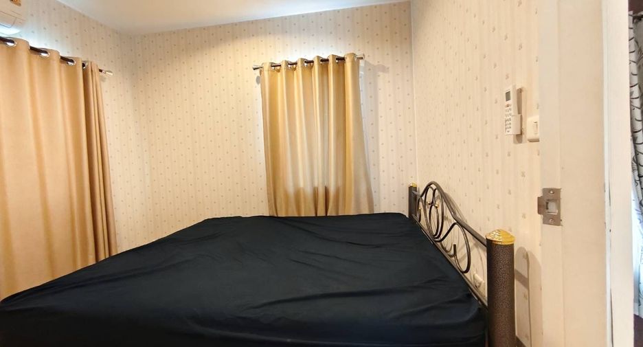 For rent 3 bedrooms house in Lat Krabang, Bangkok