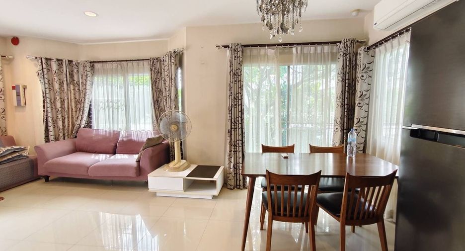For rent 3 bedrooms house in Lat Krabang, Bangkok