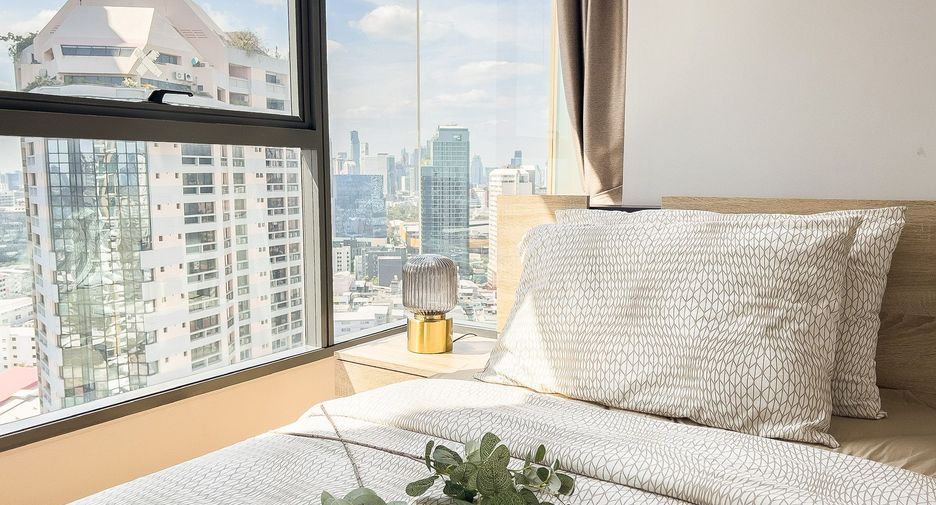 Wohnung zur Miete mit 2 Zimmer in Khlong Toei, Bangkok