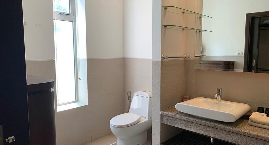 For rent 2 bedrooms condo in Thalang, Phuket