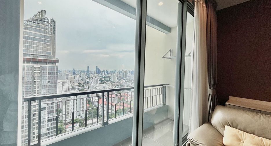 Wohnung zur Miete mit 2 Zimmer in Watthana, Bangkok