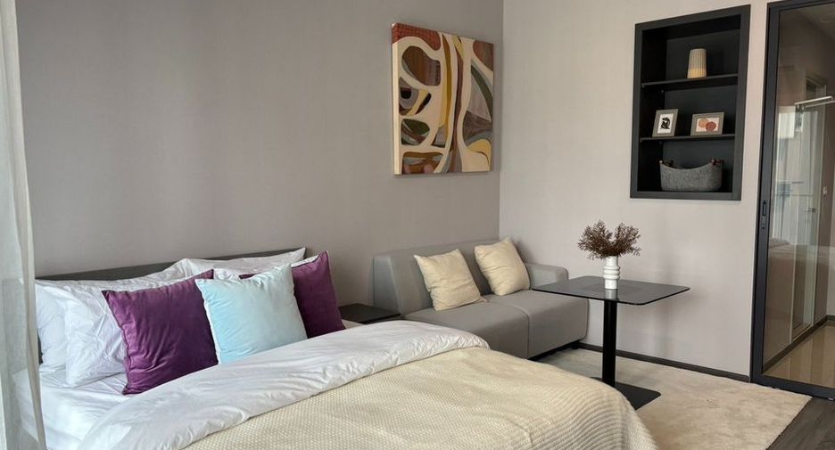 For rent studio condo in Bang Rak, Bangkok