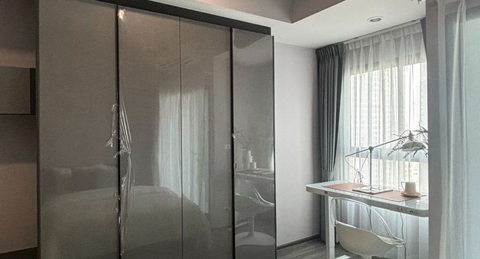 For rent studio condo in Bang Rak, Bangkok