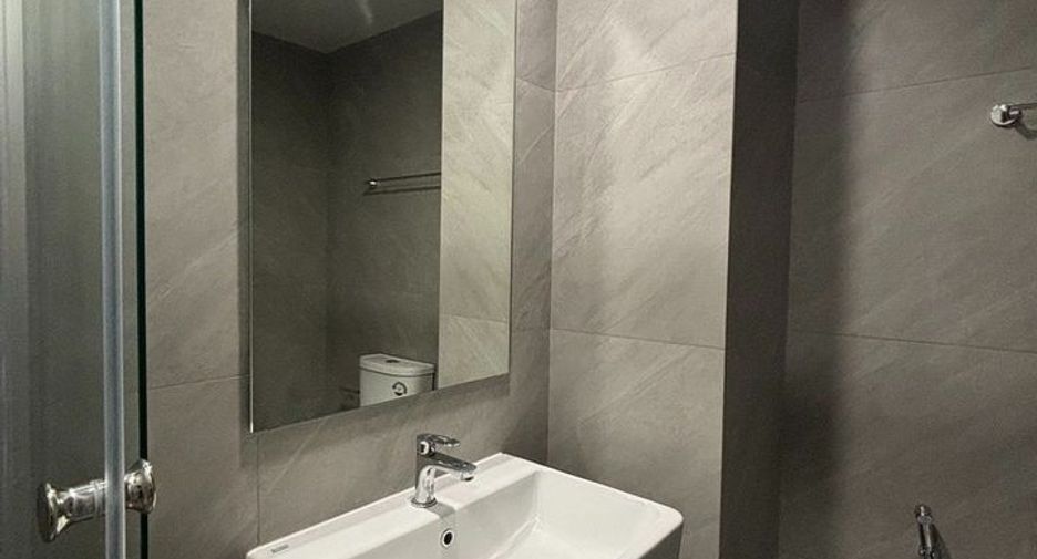 For rent studio condo in Bang Rak, Bangkok