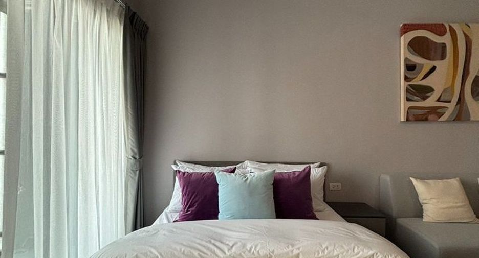 For rent studio condo in Bang Rak, Bangkok