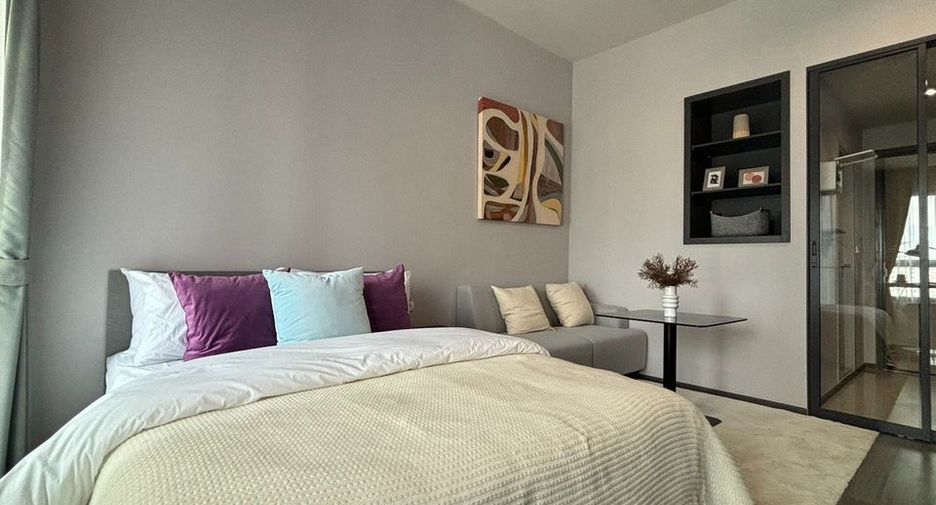 For rent studio condo in Bang Rak, Bangkok