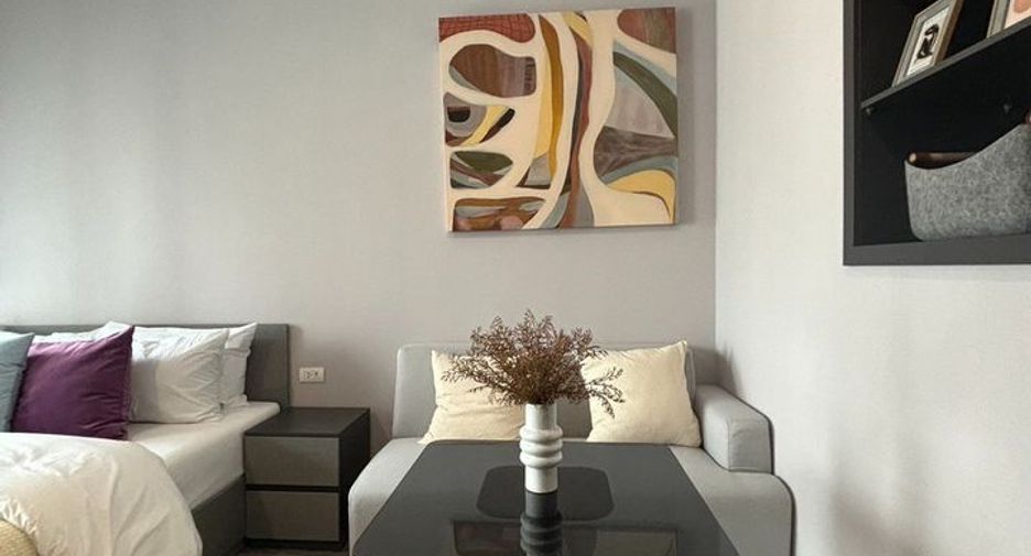 For rent studio condo in Bang Rak, Bangkok