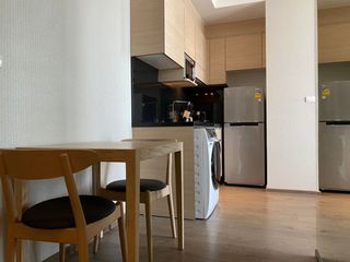 Wohnung zur Miete mit Studio in Khlong Toei, Bangkok