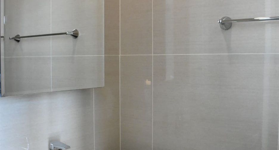 For rent studio condo in Khlong Toei, Bangkok