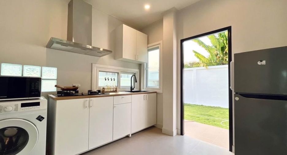 For rent 3 bedrooms house in Mueang Phuket, Phuket