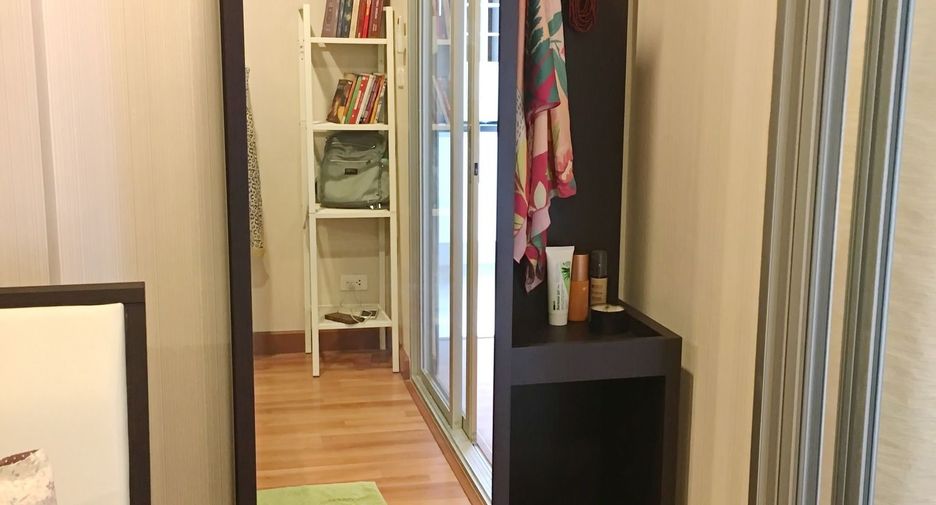 For rent 1 bed condo in Phra Khanong, Bangkok