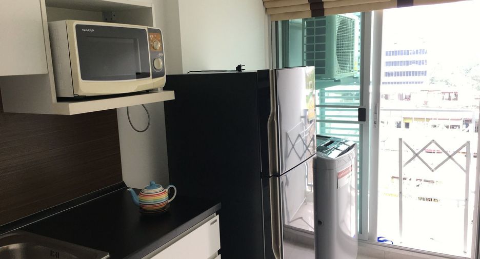 For rent 1 bed condo in Phra Khanong, Bangkok