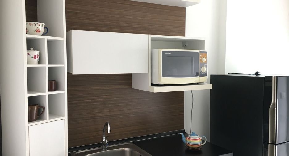 For rent 1 bed condo in Phra Khanong, Bangkok