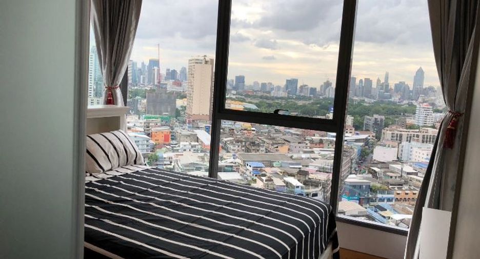 For rent 2 bedrooms condo in Khlong Toei, Bangkok