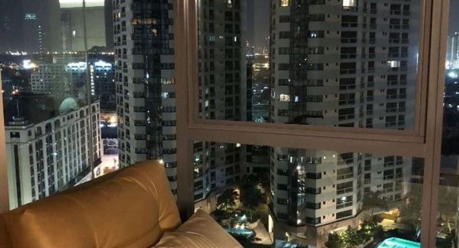 For rent 2 bedrooms condo in Khlong Toei, Bangkok