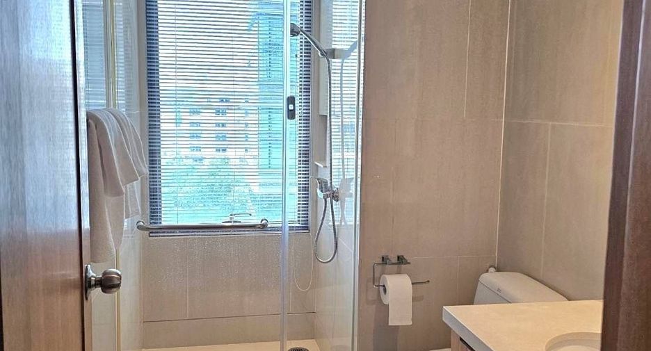Wohnung zur Miete mit 2 Zimmer in Khlong Toei, Bangkok