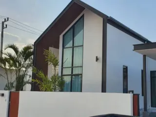 For sale 3 bedrooms house in Hua Hin, Prachuap Khiri Khan