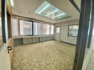 Büro zur Miete in Watthana, Bangkok