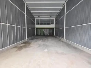 For rent スタジオ house in Phra Khanong, Bangkok