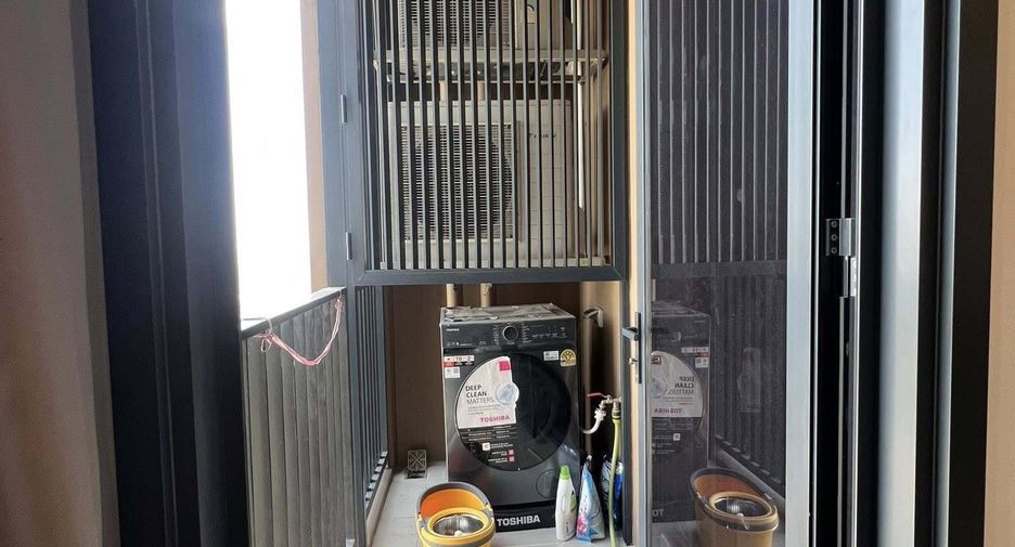 Condo en alquiler de 1 habitaciones en Khlong Toei, Bangkok