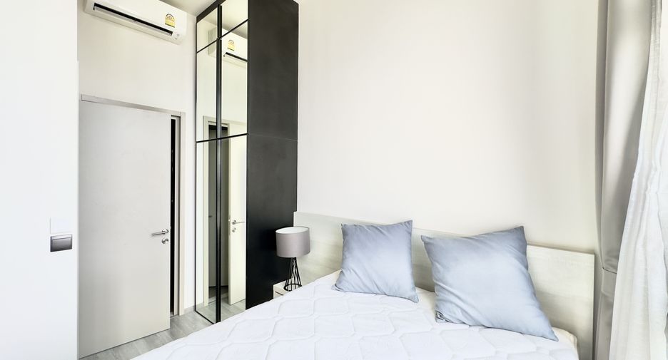 À louer 1 chambre condo à Phra Khanong, Bangkok