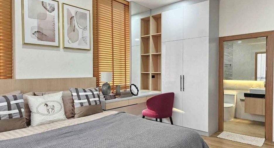 À vendre 4 chambres villa à Huay Yai, Pattaya