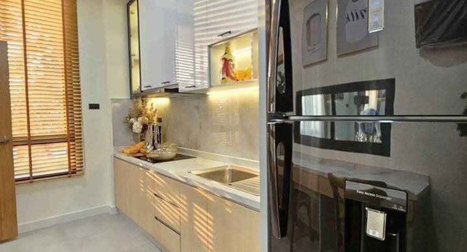 À vendre 4 chambres villa à Huay Yai, Pattaya