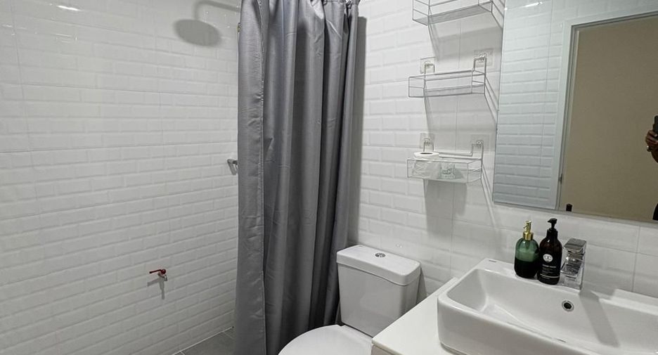 For rent 2 bedrooms townhouse in Mueang Phuket, Phuket