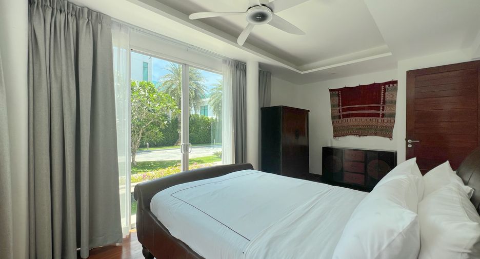 For rent 6 bedrooms villa in Kathu, Phuket