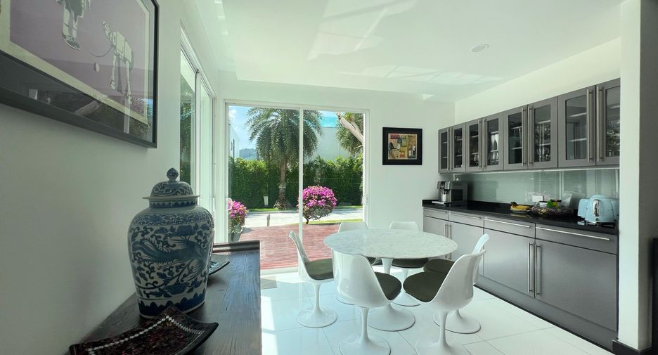 For rent 6 bedrooms villa in Kathu, Phuket