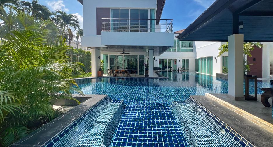 For rent 6 bedrooms villa in Kathu, Phuket