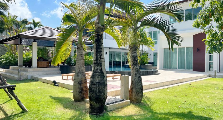 For rent 6 bedrooms villa in Kathu, Phuket