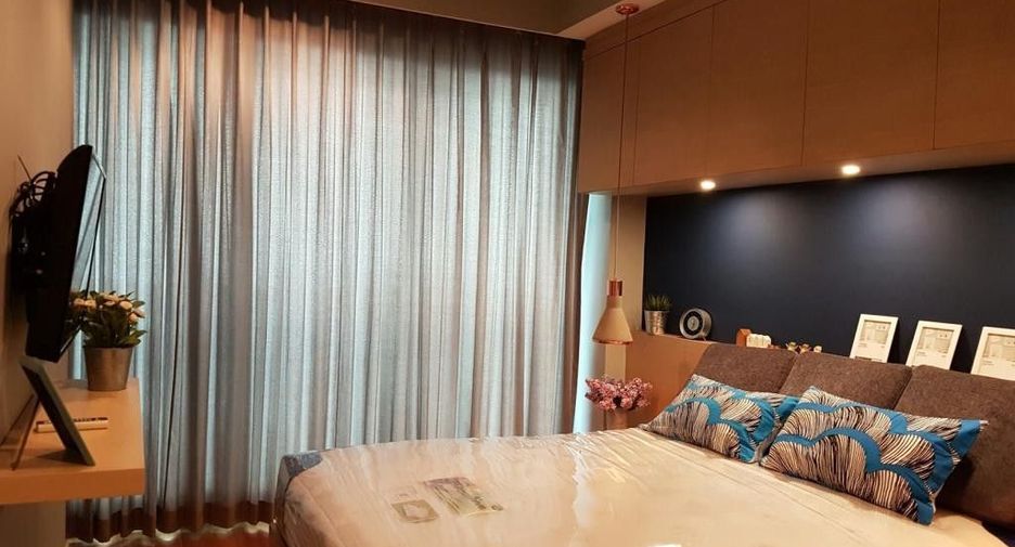For sale そして for rent 3 ベッドルーム condo in Sathon, Bangkok