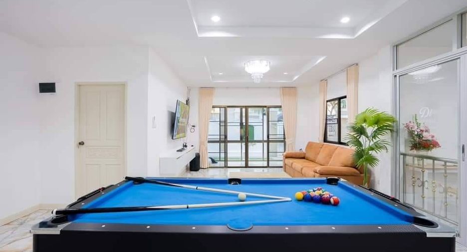 For sale and for rent 5 bedrooms villa in Hua Hin, Prachuap Khiri Khan