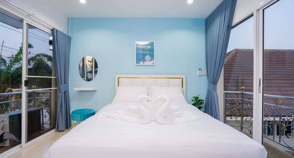 For sale and for rent 5 bedrooms villa in Hua Hin, Prachuap Khiri Khan